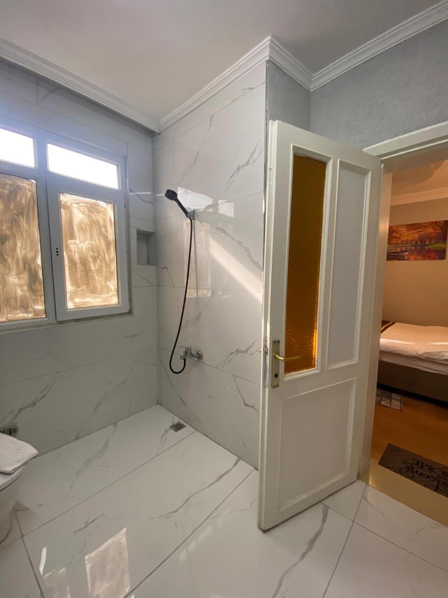 Ramo'S Aparatments & Suites Provincia di Provincia di Istanbul Esterno foto